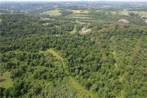 213 E Turnpike Road Mt Pleasant Township PA 15666