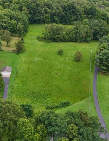 0 Cassidy Dr. Lot #4 E Lackawannock Township PA 16137