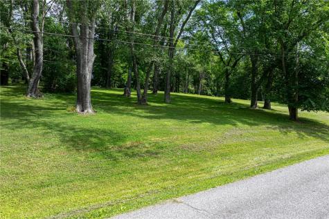 60 Woodrow Drive Avella PA 15340