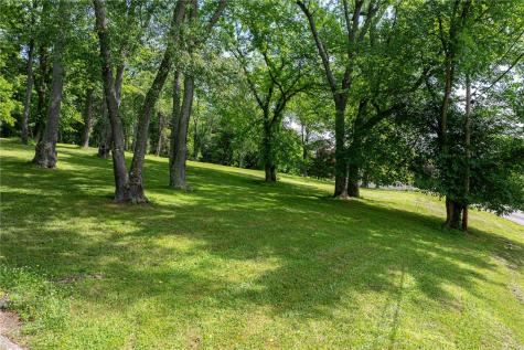 60 Woodrow Drive Avella PA 15340