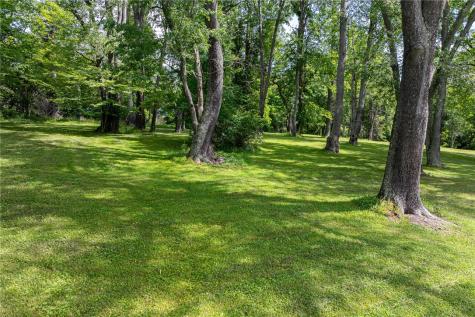 60 Woodrow Drive Avella PA 15340