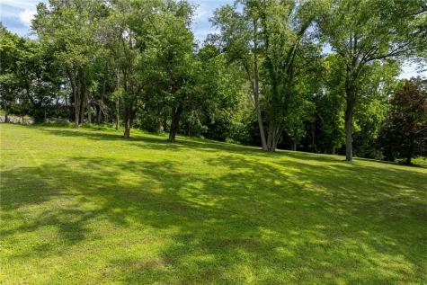 60 Woodrow Drive Avella PA 15340