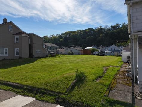 808-810 5th Avenue Ford City Boro PA 16226