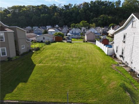 808-810 5th Avenue Ford City Boro PA 16226