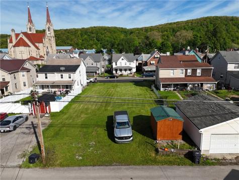 808-810 5th Avenue Ford City Boro PA 16226