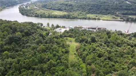 88 Low Hill Road Centerville PA 15417