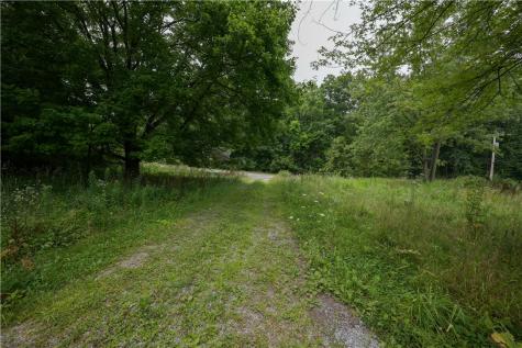 610 Valley Road Darlngtn Township PA 16115