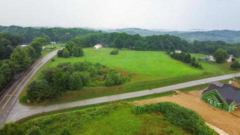 101 Hibernia Drive Lancaster Township PA 16037