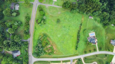 101 Hibernia Drive Lancaster Township PA 16037