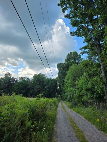 139 Pallack Lane Lancaster Township PA 16037