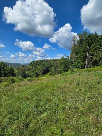 139 Pallack Lane Lancaster Township PA 16037