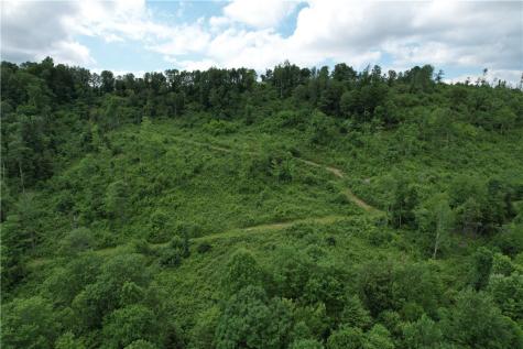 400 Wable Drive Addison Township PA 15540