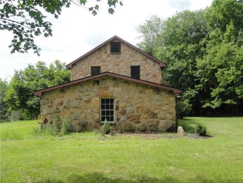 1074 Annisville Road Washington Township PA 16050