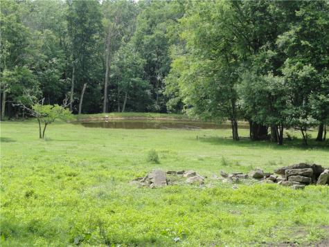 1074 Annisville Road Washington Township PA 16050