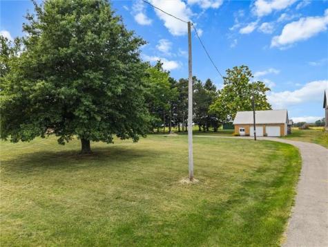 3205 Eastbrook Volant Road Hickory Township PA 16156