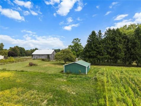 3205 Eastbrook Volant Road Hickory Township PA 16156