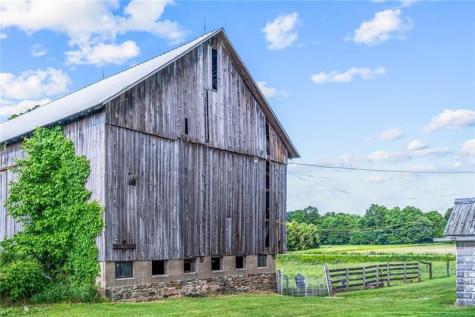3205 Eastbrook Volant Road Hickory Township PA 16156