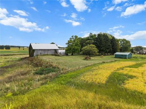 3205 Eastbrook Volant Road Hickory Township PA 16156