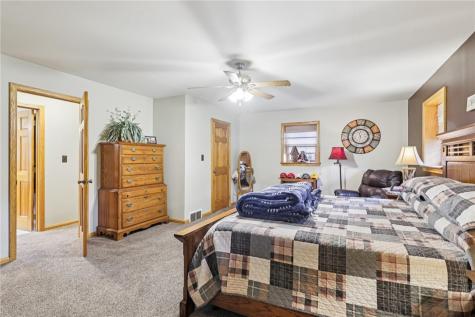 718 Mcdowell Road Hickory Township PA 16156