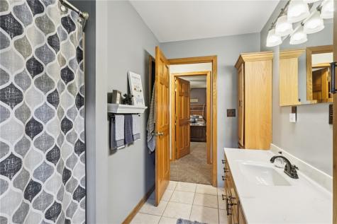 718 Mcdowell Road Hickory Township PA 16156