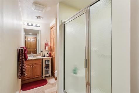 718 Mcdowell Road Hickory Township PA 16156