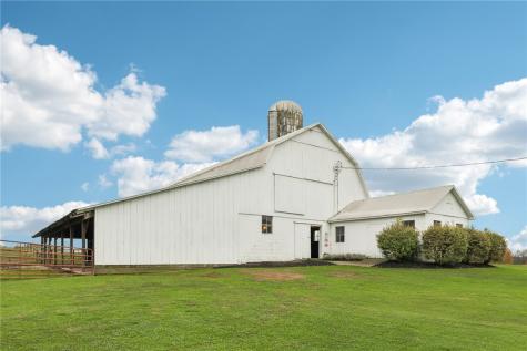 718 Mcdowell Road Hickory Township PA 16156