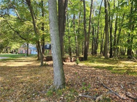 Lot 10 Winterwood Drive Connoquenessing Township PA 16001