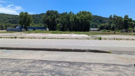 2106 River Road North Apollo PA 15673