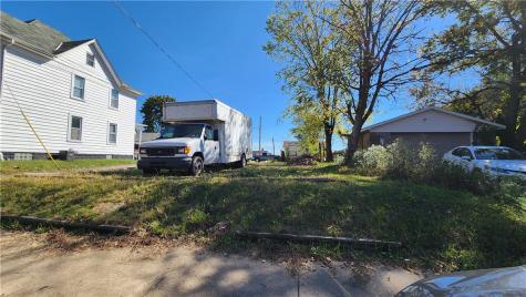 267 Reno Street Rochester PA 15074