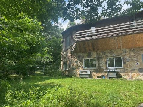 426 Black Walnut Lane Indiana Township PA 15116