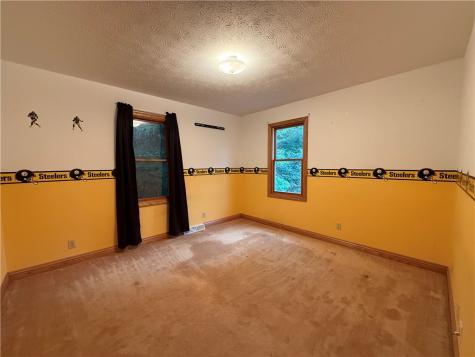 117 Heinz Camp Road Perry Township PA 16051