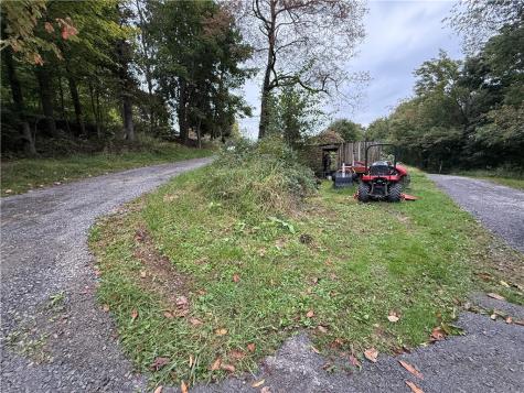 117 Heinz Camp Road Perry Township PA 16051