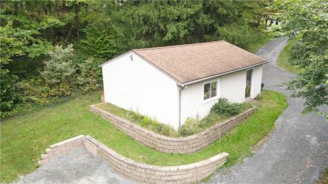 117 Heinz Camp Road Perry Township PA 16051