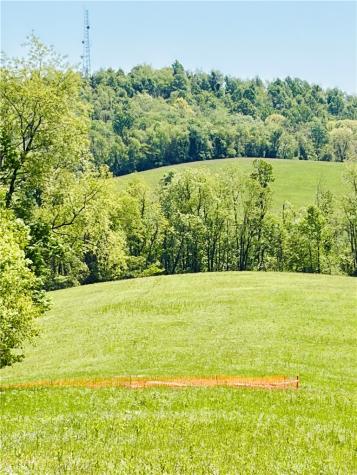 0 Lyons Road Lot 4 Donegal PA 15323