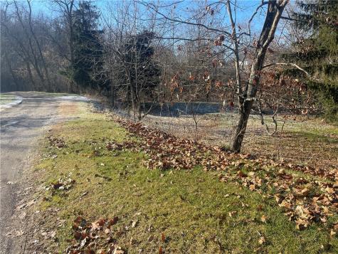 132 Sugar Lane Clarksville PA 15322