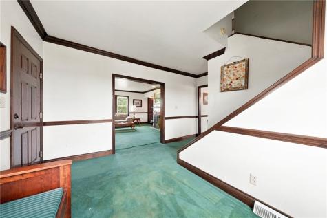 20 Mavor Lane Hopewell PA 15312