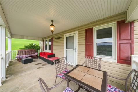 20 Mavor Lane Hopewell PA 15312