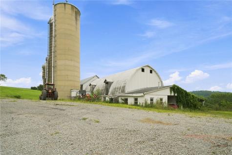 20 Mavor Lane Hopewell PA 15312