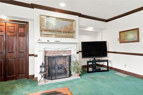 20 Mavor Lane Hopewell PA 15312
