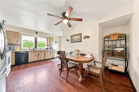 20 Mavor Lane Hopewell PA 15312