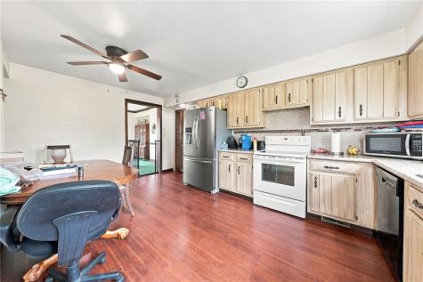20 Mavor Lane Hopewell PA 15312
