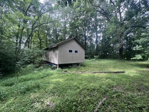 983 Lakewood Neshannock Falls Road Hickory Township PA 16105
