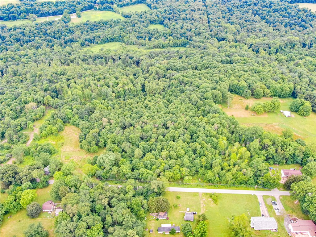 Lot # 6 Hillsville Road Mahoning Township PA 16116