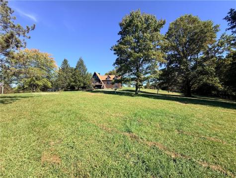 782 Sugar Run Road Nottingham PA 15330