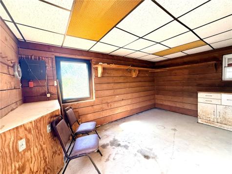 782 Sugar Run Road Nottingham PA 15330