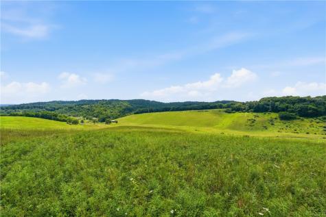 863 Pleasant Hill Perry Township PA 16123