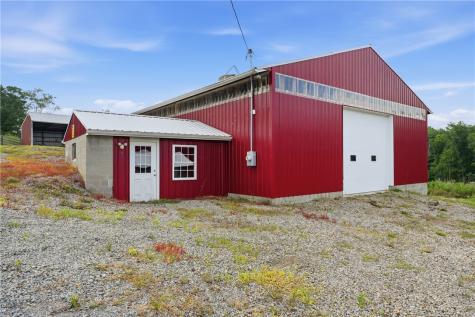 863 Pleasant Hill Perry Township PA 16123