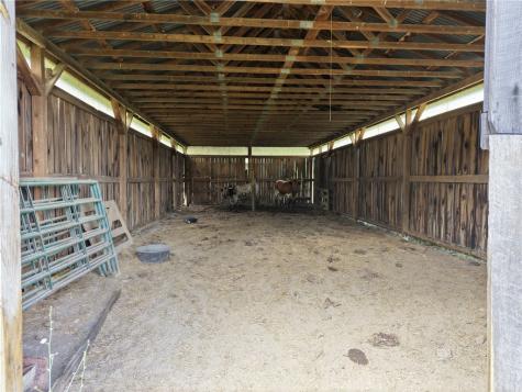 863 Pleasant Hill Perry Township PA 16123