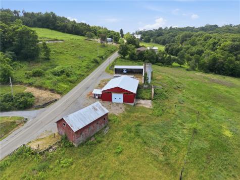 863 Pleasant Hill Perry Township PA 16123