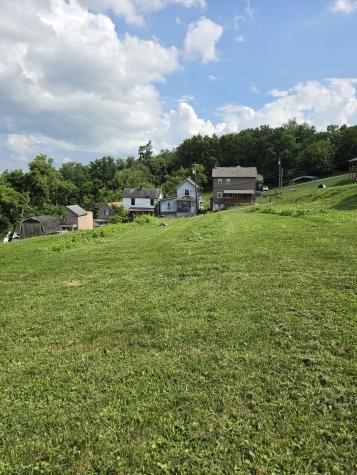 152 Fulton Street N Franklin Township PA 15301